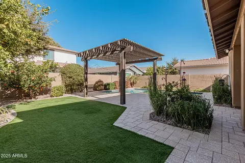 Exterior - 4058 E Mesquite St, Gilbert, AZ 85296 photo 10 of 11