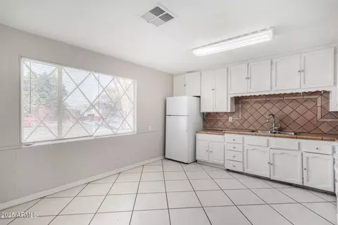 Other - 2905 W Stella Ln, Phoenix, AZ 85017 photo 6 of 16