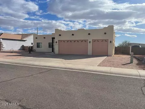 355 E 13th Ave, Apache Junction, AZ 85119