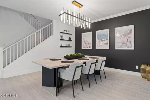 Dining - 904 E Hampton Ln, Gilbert, AZ 85295 photo 2 of 5