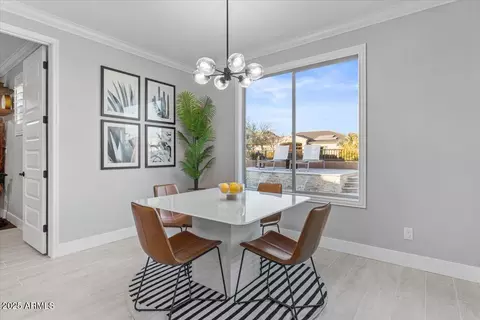 Dining - 904 E Hampton Ln, Gilbert, AZ 85295 photo 4 of 5