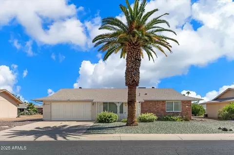 9838 W Santa Fe Dr, Sun City, AZ 85351