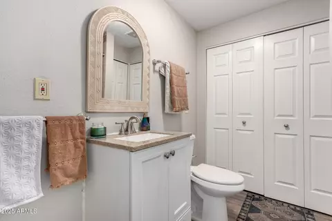 4055 E Hearn Rd, Phoenix, AZ 85032 photo 10