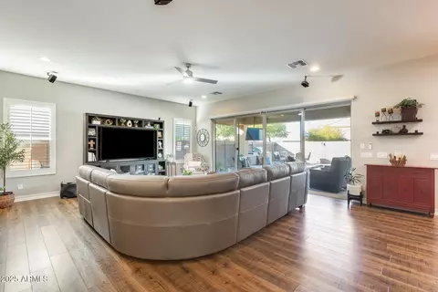 2238 E Saddlebrook Rd, Gilbert, AZ 85298 photo 9