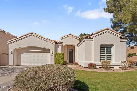 2166 W Peninsula Cir, Chandler, AZ 85248