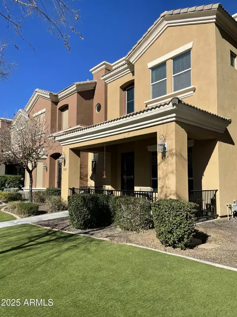 312 W Herro Ln, Phoenix, AZ 85013