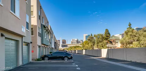 Exterior - 706 E Washington St #128, Phoenix, AZ 85034 photo 3 of 3