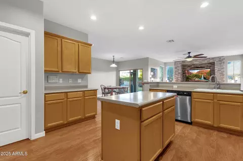 3436 E Vaughn Ave, Gilbert, AZ 85234 photo 8