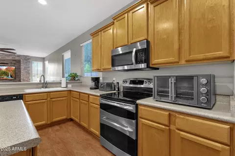 3436 E Vaughn Ave, Gilbert, AZ 85234 photo 7