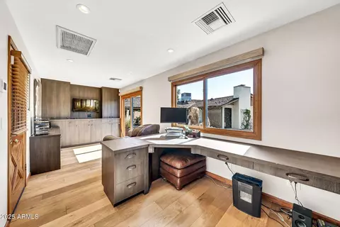 Other - 4022 E Stanford Dr, Phoenix, AZ 85018 photo 4 of 10