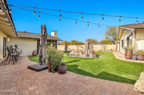 Exterior - 4022 E Stanford Dr, Phoenix, AZ 85018 photo 7 of 15