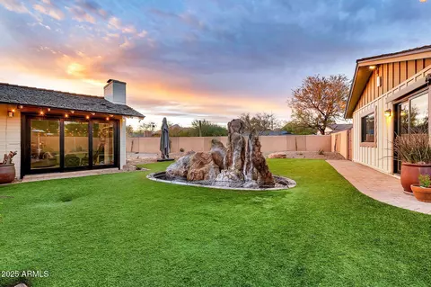 Exterior - 4022 E Stanford Dr, Phoenix, AZ 85018 photo 8 of 15