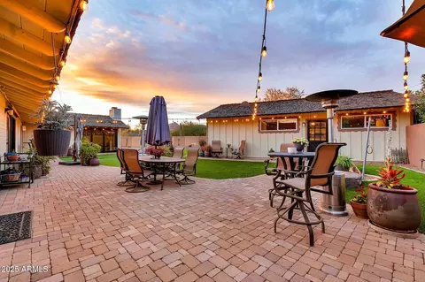 Exterior - 4022 E Stanford Dr, Phoenix, AZ 85018 photo 9 of 15