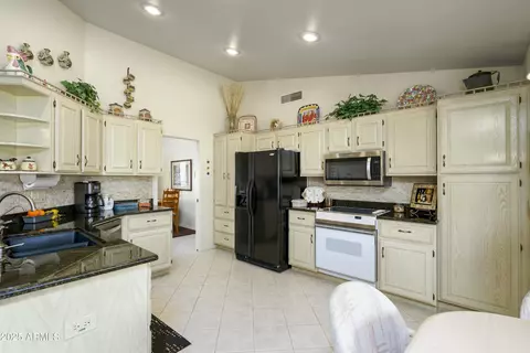 Kitchen - 2544 S Daisy --, Mesa, AZ 85209 photo 1 of 3