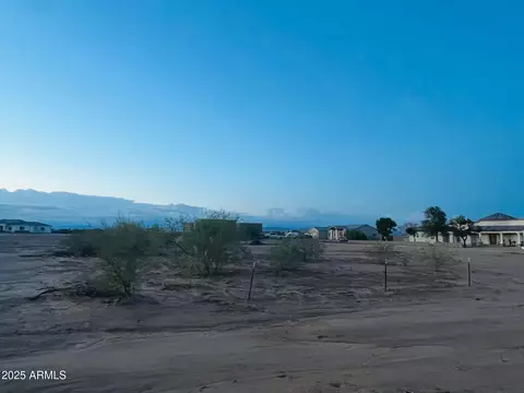 29 N Nnn N 256th Ln N #'''_''', Wittmann, AZ 85361