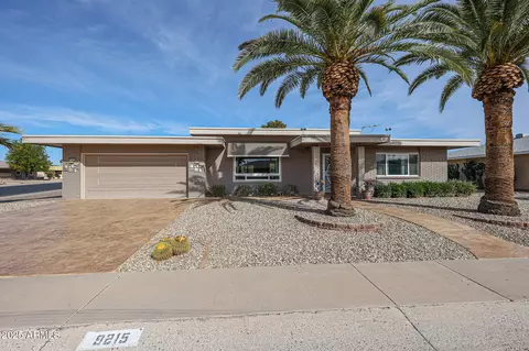 9215 W Raintree Dr, Sun City, AZ 85351