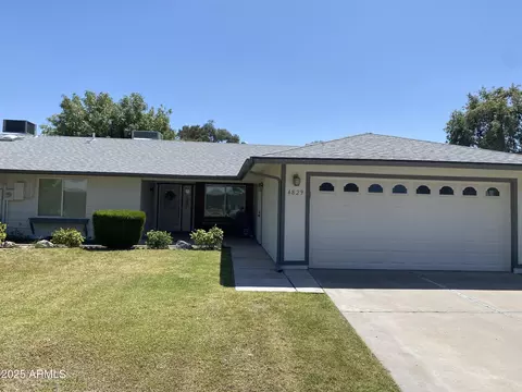 4829 E Lake Point Cir, Phoenix, AZ 85044