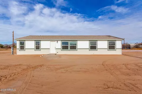 2107 N Valley Dr, Apache Junction, AZ 85120