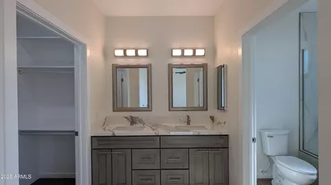 Bath - 505 E Clanton Ave, Buckeye, AZ 85326 photo 5 of 8