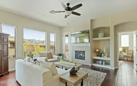 16420 N Thompson Peak Pkwy #2010, Scottsdale, AZ 85260