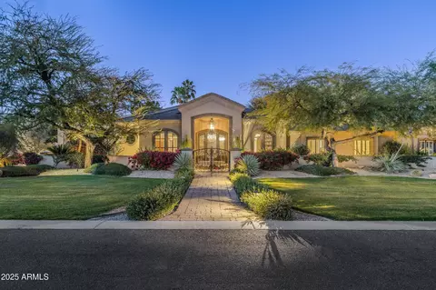 7130 E Berneil Ln, Paradise Valley, AZ 85253