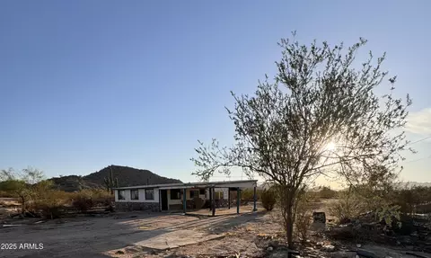 735 S Ruby Rd, Maricopa, AZ 85139 photo 3
