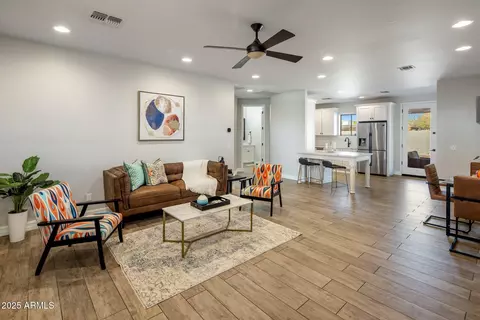 Living - 4350 E Kings Ave, Phoenix, AZ 85032 photo 8 of 8