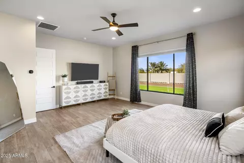 Bedroom - 4350 E Kings Ave, Phoenix, AZ 85032 photo 2 of 7