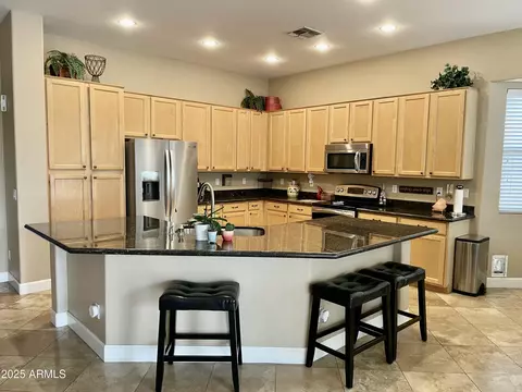 Kitchen - 861 E Toledo St, Gilbert, AZ 85295 photo 2 of 4