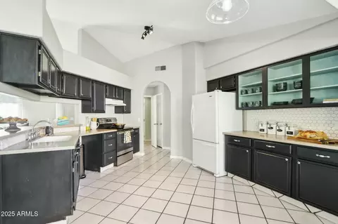 2444 E Garnet Ave, Mesa, AZ 85204 photo 11