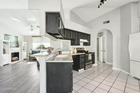 2444 E Garnet Ave, Mesa, AZ 85204 photo 13