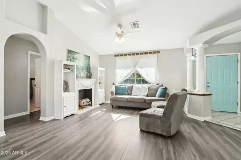 2444 E Garnet Ave, Mesa, AZ 85204 photo 5