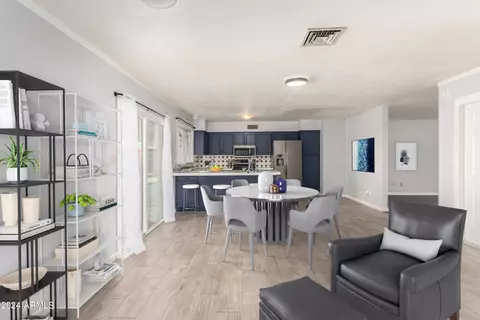 2201 E Holmes Ave, Mesa, AZ 85204 photo 4