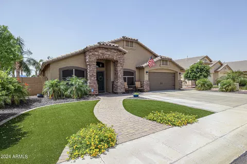 10405 W Patrick Ln, Peoria, AZ 85383