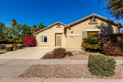 878 E Cherry Hills Dr, Chandler, AZ 85249