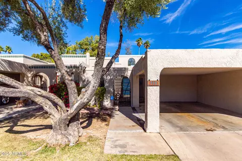 918 E Cochise Dr, Phoenix, AZ 85020