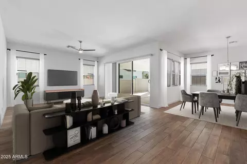Living - 1113 E La Mirada Dr, Phoenix, AZ 85042 photo 4 of 4