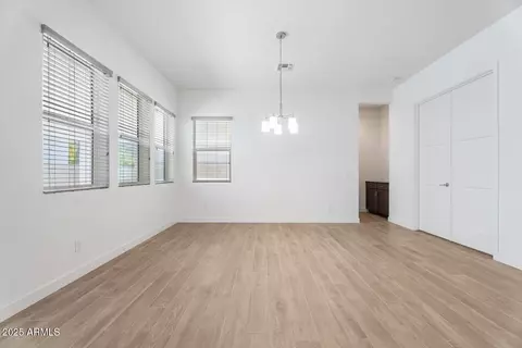 Living - 1113 E La Mirada Dr, Phoenix, AZ 85042 photo 3 of 4