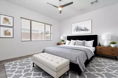 Bedroom - 1113 E La Mirada Dr, Phoenix, AZ 85042 photo 1 of 3