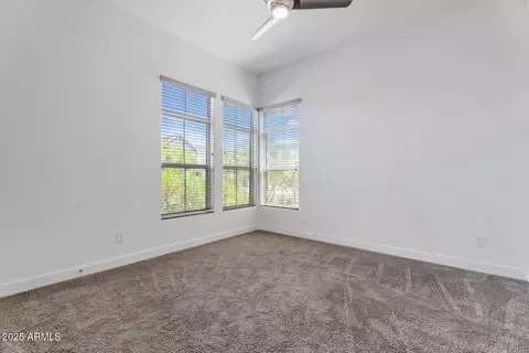 Bedroom - 1113 E La Mirada Dr, Phoenix, AZ 85042 photo 2 of 3