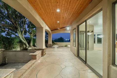 Exterior - 2646 E Spring Rd, Phoenix, AZ 85032 photo 5 of 9