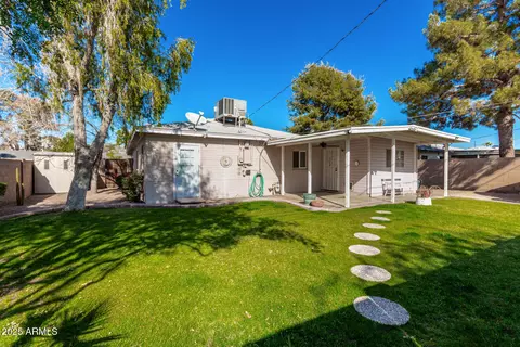 2439 E Meadowbrook Ave, Phoenix, AZ 85016 photo 24