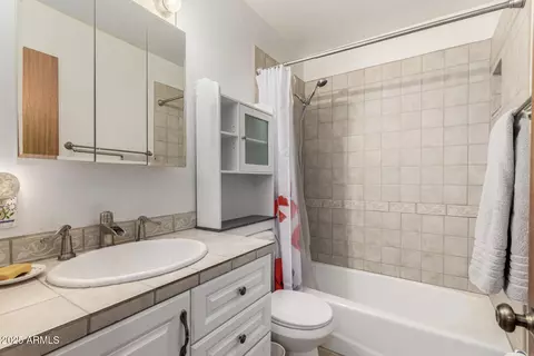 2439 E Meadowbrook Ave, Phoenix, AZ 85016 photo 20