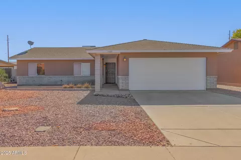 11021 W Monterosa St, Phoenix, AZ 85037