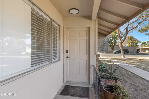 907 N Cherry St, Mesa, AZ 85201 photo 4