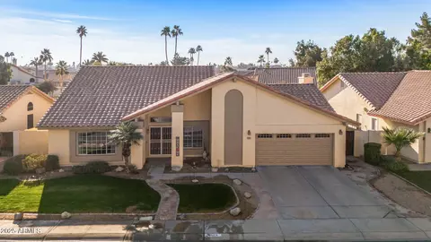 3825 N Wintergreen Way, Avondale, AZ 85392