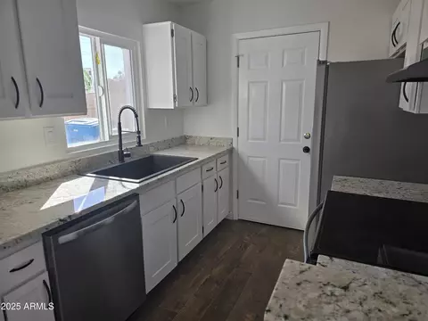 4409 E Darrel Rd, Phoenix, AZ 85042 photo 7