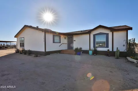 21020 W Montgomery Rd, Wittmann, AZ 85361
