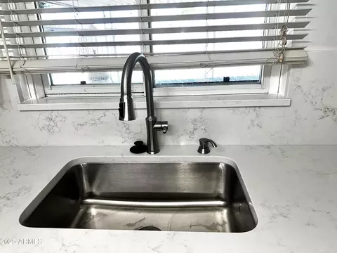 862 E 8th Pl E, Mesa, AZ 85203 photo 7