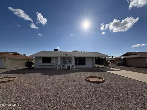 10607 W Sun City Blvd, Sun City, AZ 85351
